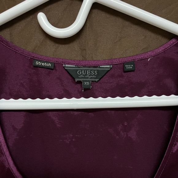 Guess Sleeveless Loose Fit Tank Size XSmall Womens - Picture 3 of 4